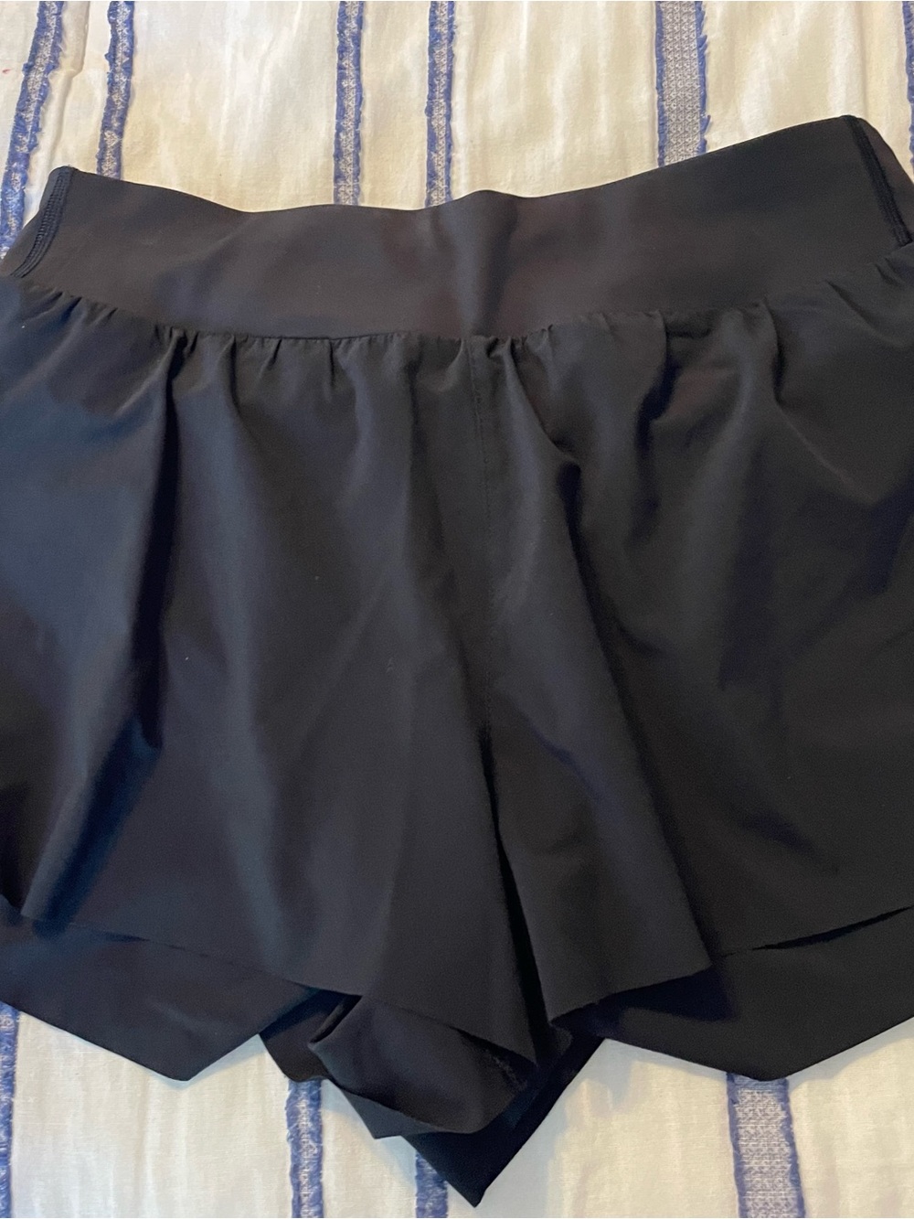 BUNDLE — Athleta Fast Route Mid Rise Running Shorts XS Black and Cardinal Red - Picture 7 of 9